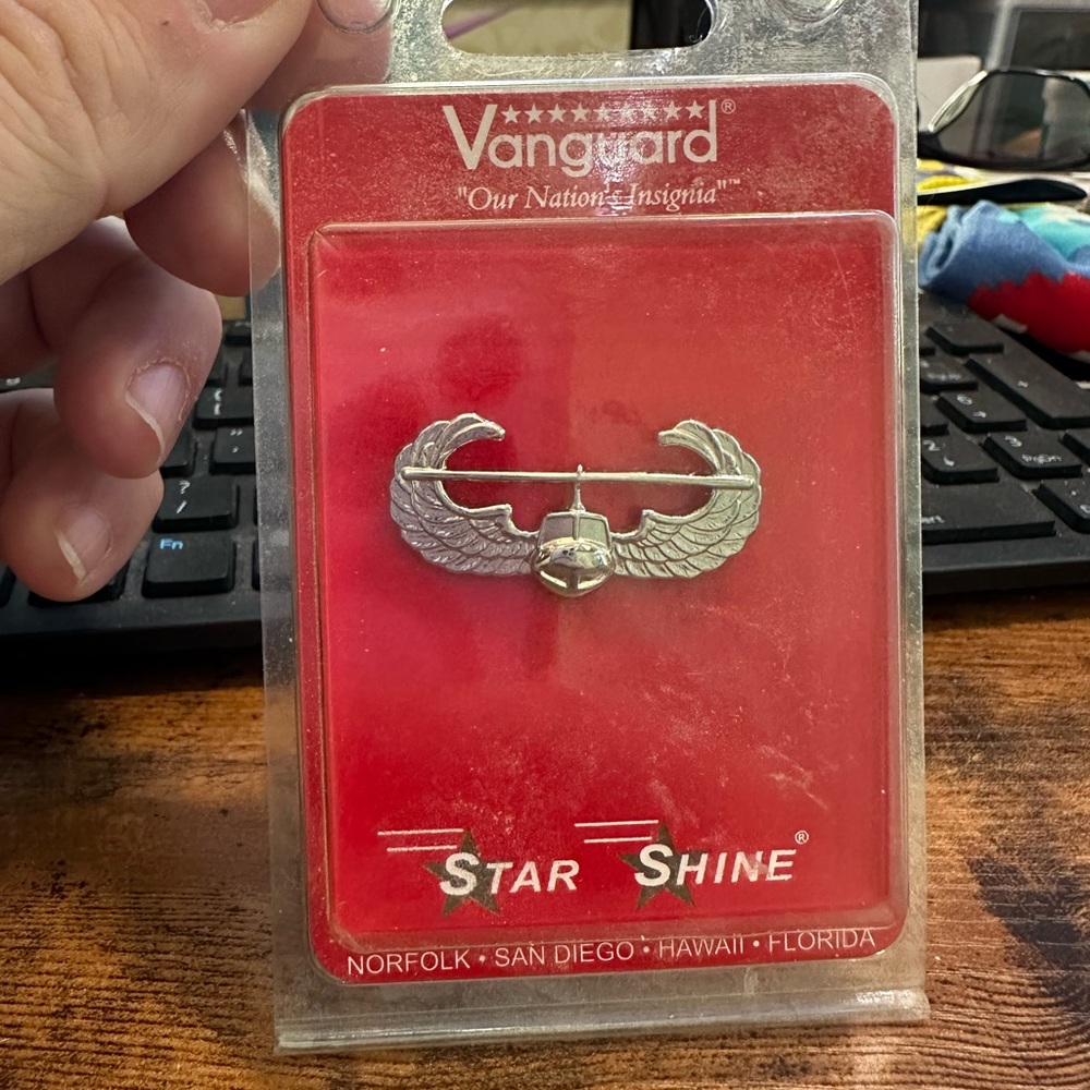 Air Assault Full Size Mirror Finish Brite Badge (Military Issued) Dress Uniform